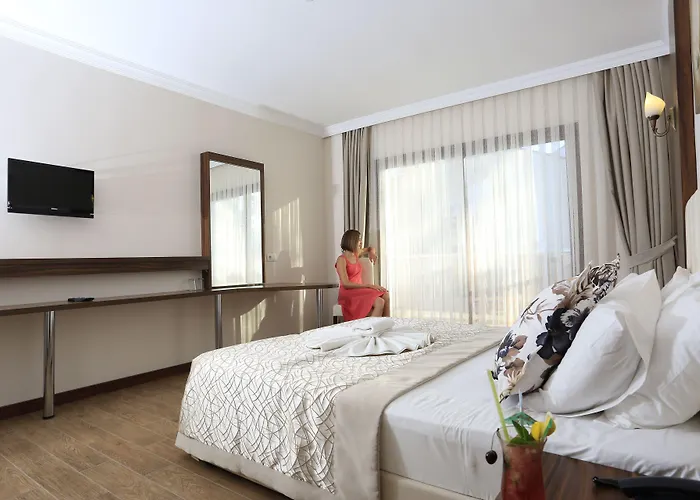 Tymnos 3* Бозбурун