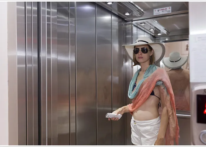 Tymnos 3* Бозбурун